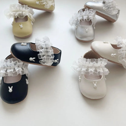 -うさぎ刺繍ストラップシューズ ハートモチーフ付きベビーシューズ【mh0011071】 - mamahalo shop - ベビー用靴 -  べビー服 - 子供服 - 男の子 - 女の子