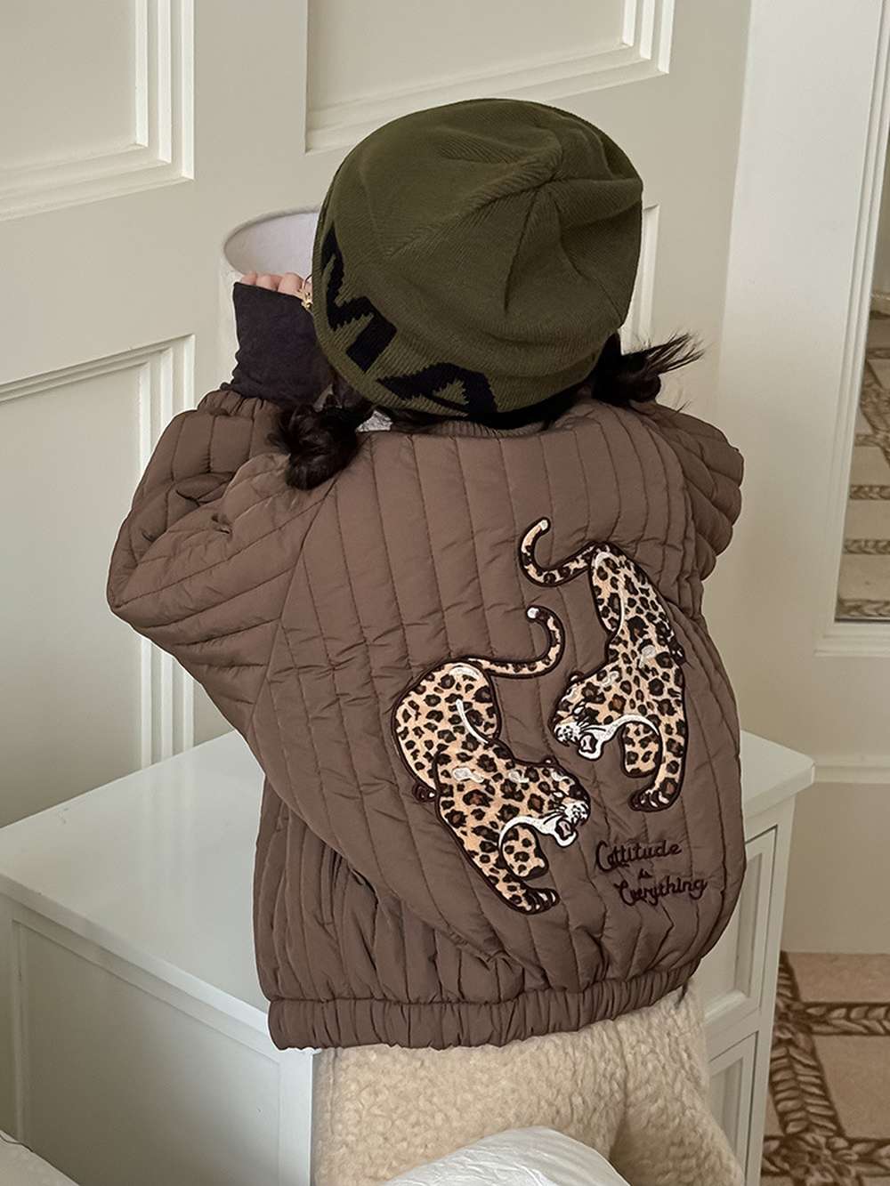 Long-sleeved quilted jacket | Padded and fully embroidered | Character print outerwear [mh0011467]