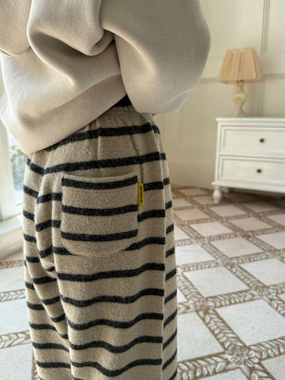 ロングボアパンツ もこもこ ボーダー スウェットパンツ【mh0011465】