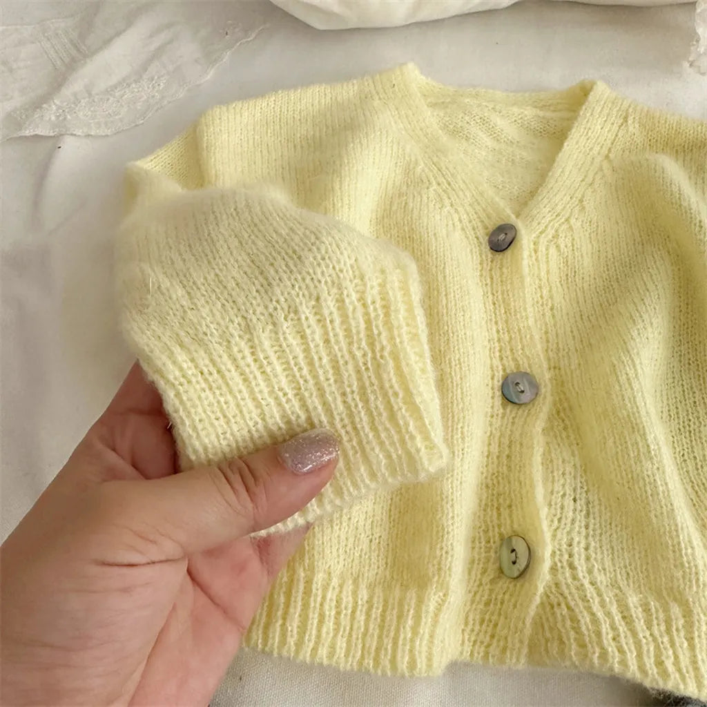 -ショート丈Vネックニットカーディガン【mh0011255】 - mamahalo shop - カーディガン・パーカー -  べビー服 - 子供服 - 男の子 - 女の子