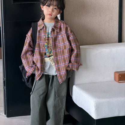 Camisa de manga larga con corte irregular, estampado a cuadros, camiseta de manga larga con letras estampadas y pantalón cargo para niños y jóvenes 【mh0014438】