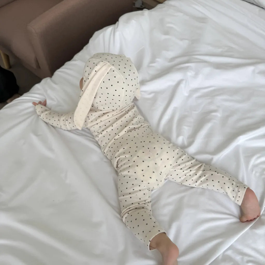 -ハートプリントトップス+レギンスセット うさ耳帽子 3点セット【mh0011177】 - mamahalo shop - 長袖セットアップ -  べビー服 - 子供服 - 男の子 - 女の子