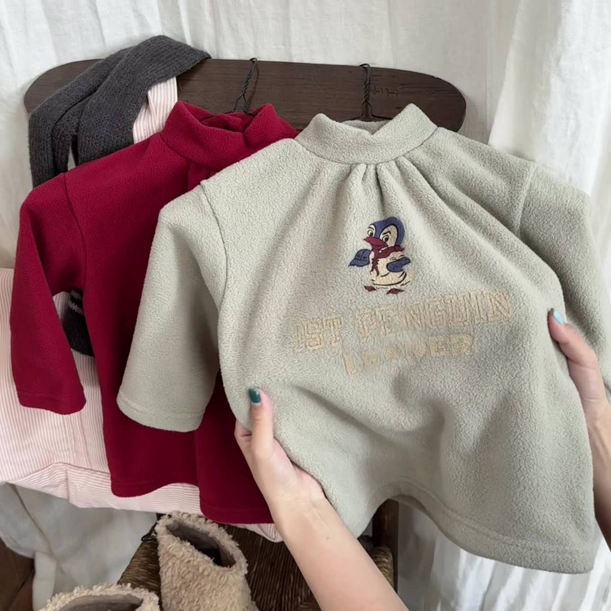 -長袖Tシャツ フリース素材 ハイネック ペンギン刺繍 プルオーバー【mh0011407】 - mamahalo shop - 長袖Tシャツ -  べビー服 - 子供服 - 男の子 - 女の子