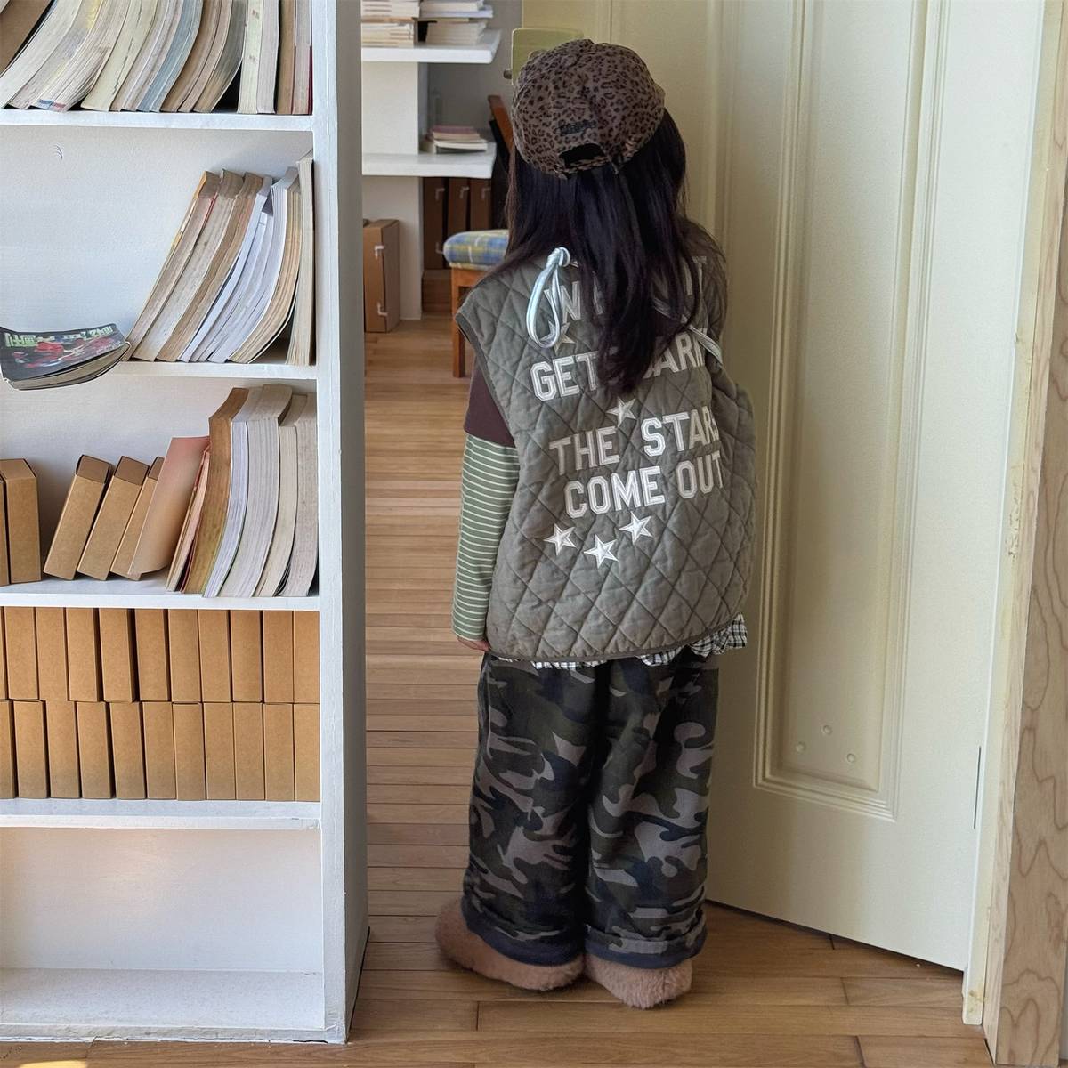 -キルティングベスト ノースリーブ 刺繍ロゴ 中綿入り アウター【mh0011411】 - mamahalo shop - ベスト -  べビー服 - 子供服 - 男の子 - 女の子