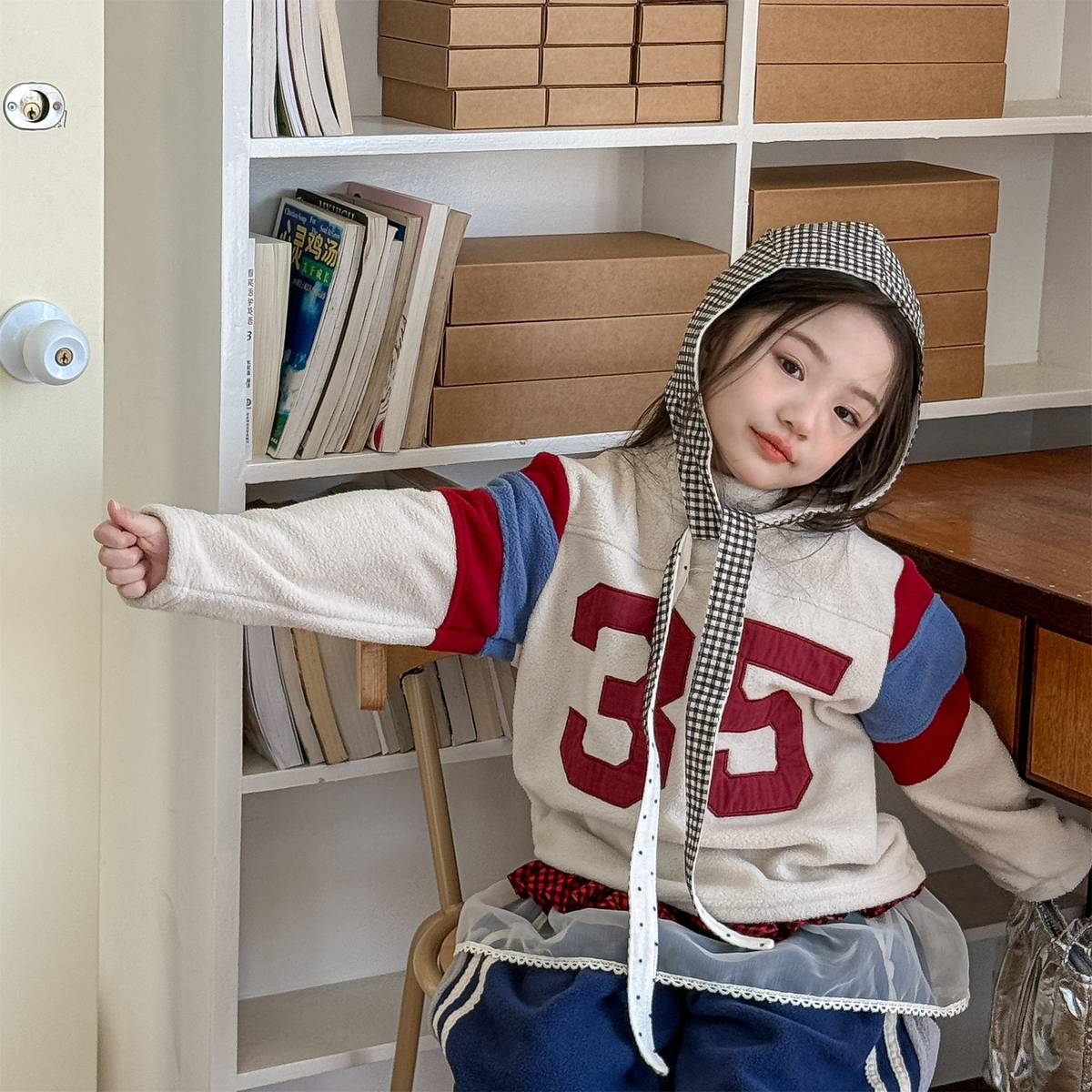 -長袖フリース プルオーバー ナンバーワッペン ハイネック スリーブデザイン【mh0011409】 - mamahalo shop - トレーナー・フーディ -  べビー服 - 子供服 - 男の子 - 女の子