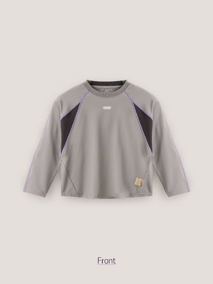 キッズ長袖Tシャツ（グレー）配色切り替えパッチワーク、ラグラン前面アップ