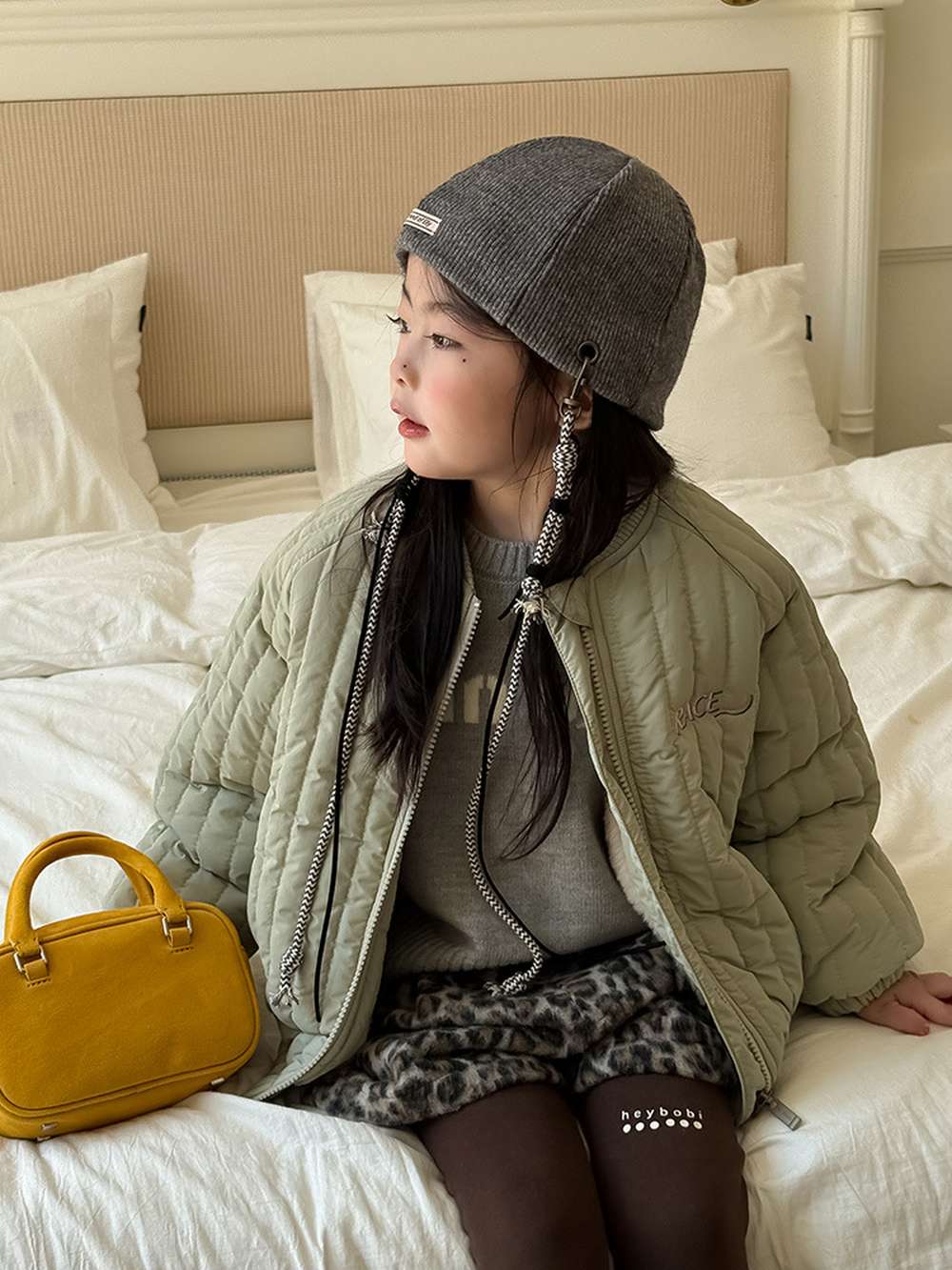 Long-sleeved quilted jacket | Padded and fully embroidered | Character print outerwear [mh0011467]