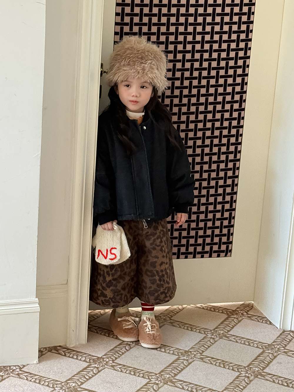 長袖デニムブルゾンジャケット | 中綿入り裏地付き | リブ袖 | 厚手冬アウター【mh0011469】