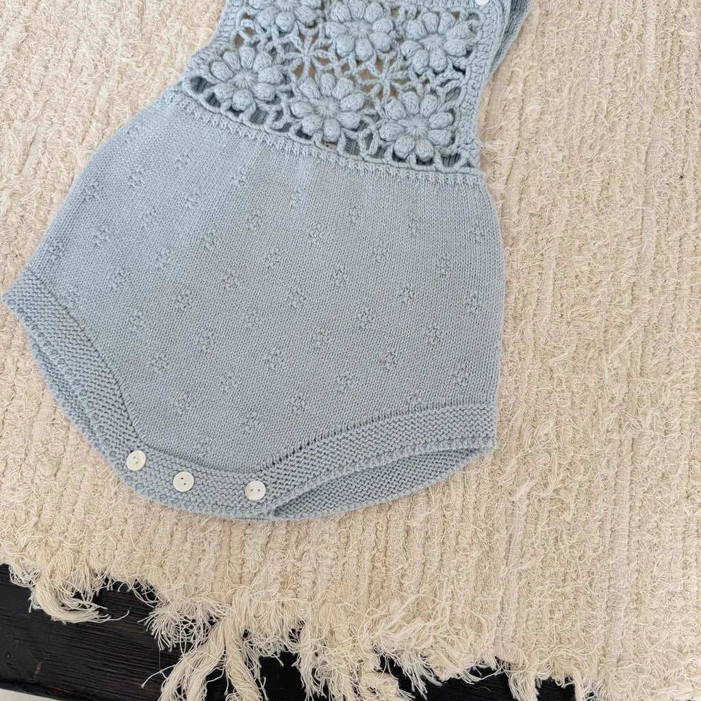 -透かし編みレースフラワーニットロンパース/ボンネット【mh0011143】 - mamahalo shop - ノースリーブロンパース -  べビー服 - 子供服 - 男の子 - 女の子