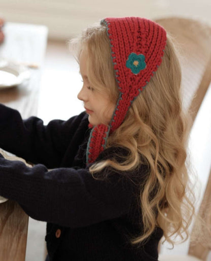 Knit hat/headband with flower crochet embroidery, perfect for warmth and protection for babies and kids [mh0011553]