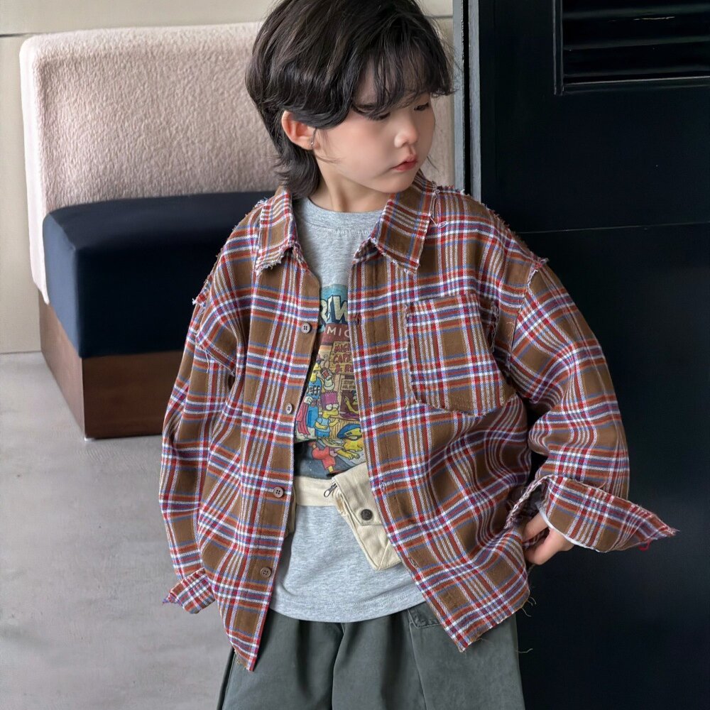 Camisa de manga larga con corte irregular, estampado a cuadros, camiseta de manga larga con letras estampadas y pantalón cargo para niños y jóvenes 【mh0014438】