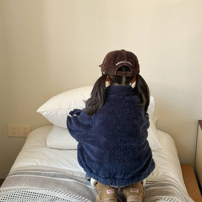 -ボアジャケット アウター ジップアップ 腕ライン 刺繍入り もこもこ素材【mh0011398】 - mamahalo shop - ショートコート・ジャケット・ジャンパー -  べビー服 - 子供服 - 男の子 - 女の子