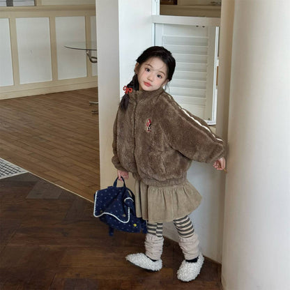 -ボアジャケット アウター ジップアップ 腕ライン 刺繍入り もこもこ素材【mh0011398】 - mamahalo shop - ショートコート・ジャケット・ジャンパー -  べビー服 - 子供服 - 男の子 - 女の子