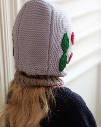 Knit hat/headband with flower crochet embroidery, perfect for warmth and protection for babies and kids [mh0011553]