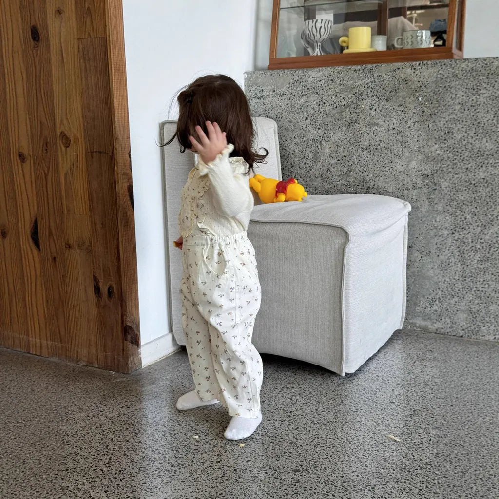 -フラワープリントフリルサロペットオーバーオール【mh0011168】 - mamahalo shop - サロペットパンツ・サスペンダーパンツ -  べビー服 - 子供服 - 男の子 - 女の子