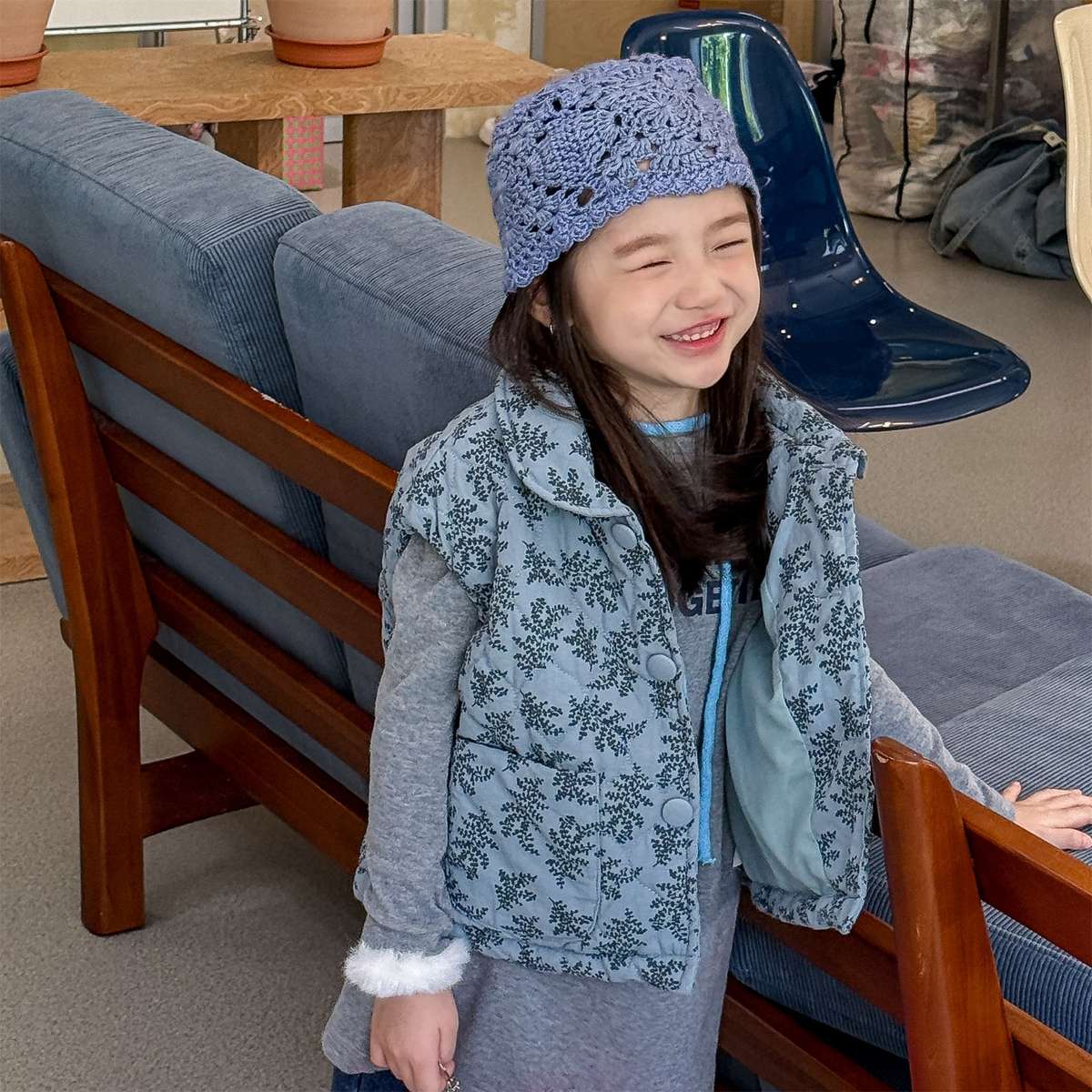 -キルティングベスト ノースリーブ 中綿入り 花柄プリント【mh0011425】 - mamahalo shop - ベスト -  べビー服 - 子供服 - 男の子 - 女の子