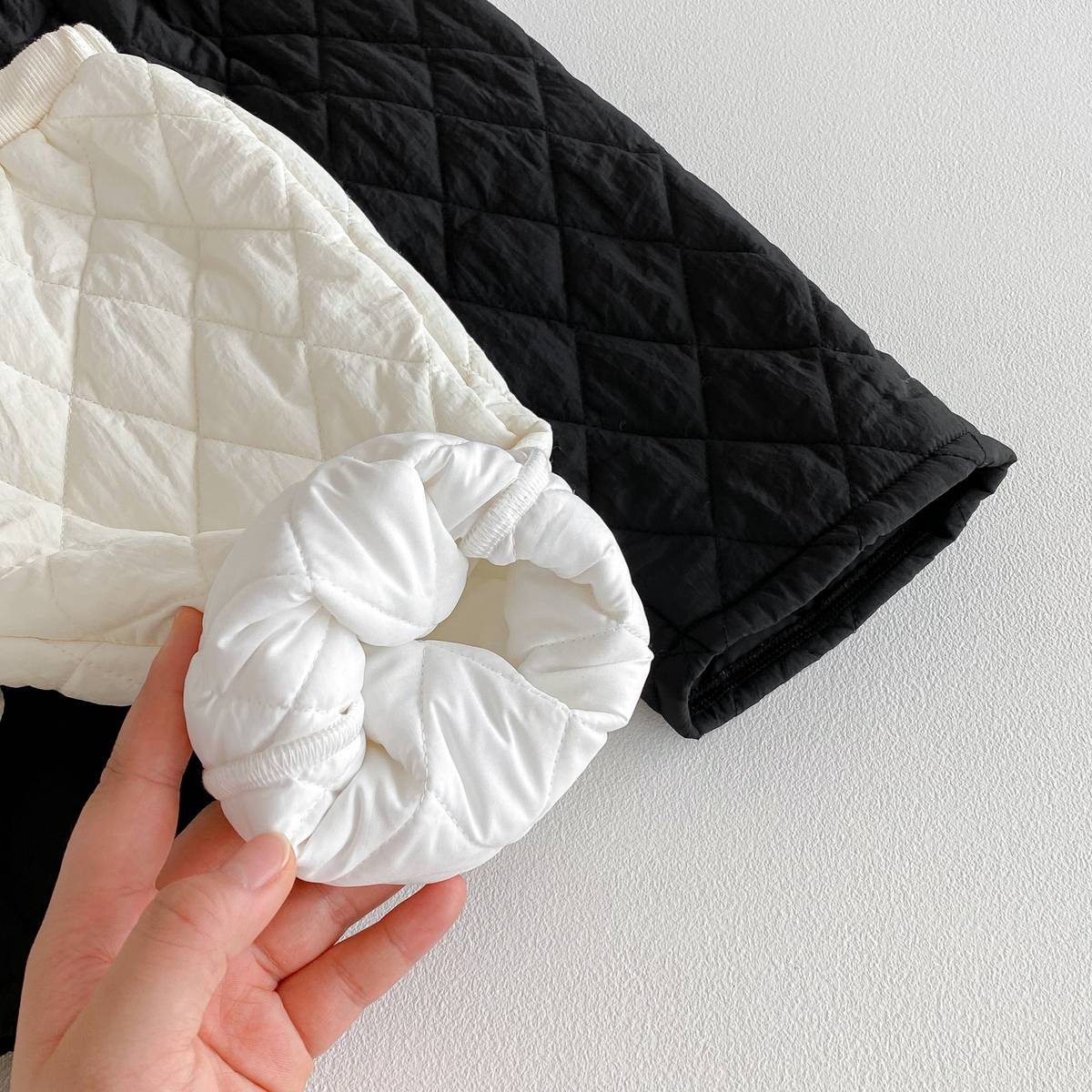 -長袖キルティングジャケット+パンツ セットアップ 2点セット 防寒 中綿ダイヤ柄【mh0011387】 - mamahalo shop - 長袖セットアップ -  べビー服 - 子供服 - 男の子 - 女の子