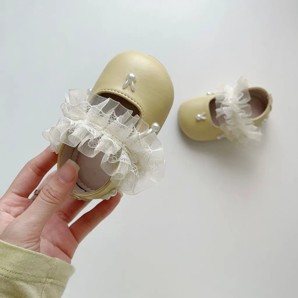 -うさぎ刺繍ストラップシューズ ハートモチーフ付きベビーシューズ【mh0011071】 - mamahalo shop - ベビー用靴 -  べビー服 - 子供服 - 男の子 - 女の子