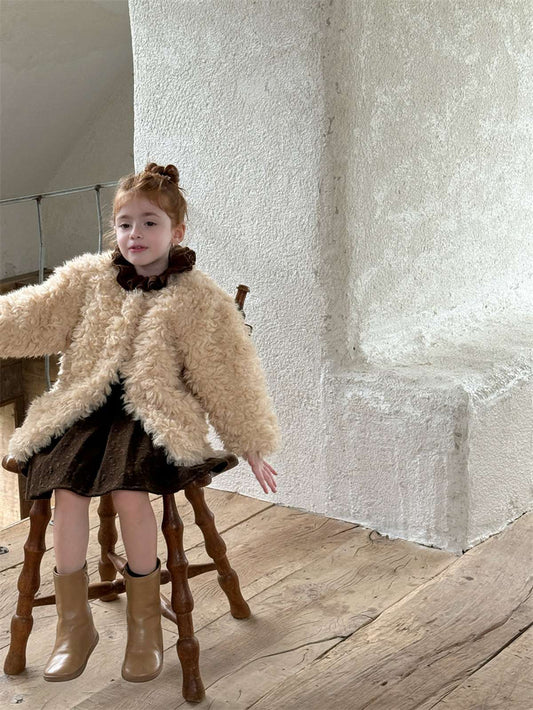 -ショート丈ボアジャケット プードルファー風 モコモコアウター ふわふわ【mh0011438】 - mamahalo shop - ショートコート・ジャケット・ジャンパー -  べビー服 - 子供服 - 男の子 - 女の子