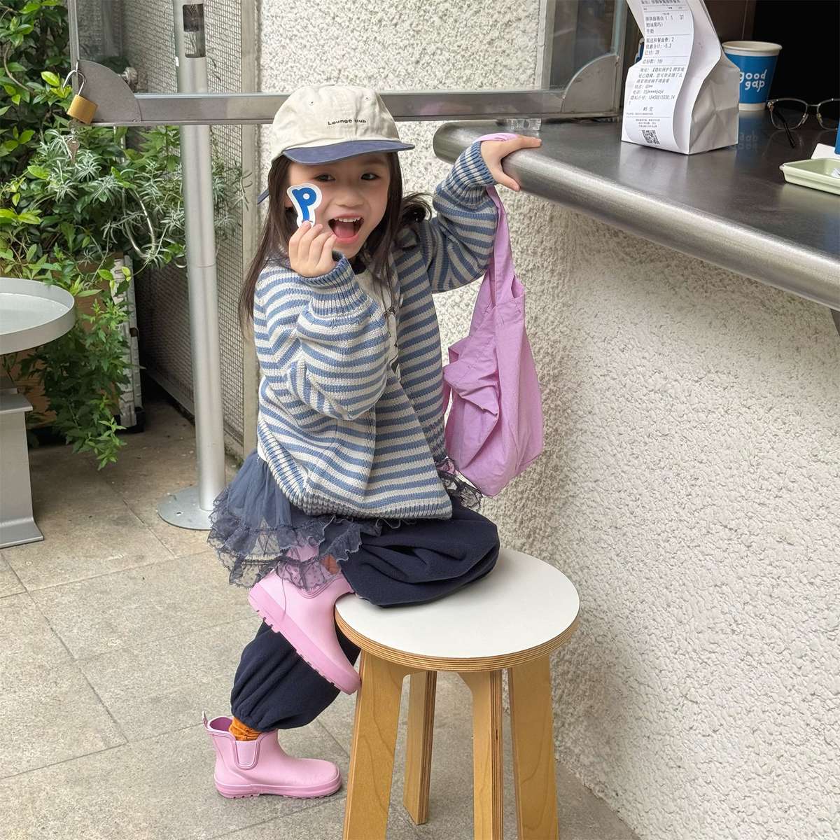 ボーダーニットカーディガン 襟付き 長袖 ボタン開閉 トップス【mh0011431】