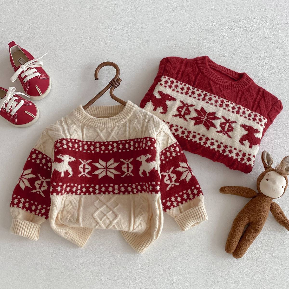 -長袖セーター ニット プルオーバー ノルディック柄 雪の結晶 トナカイ柄 あったか【mh0011378】 - mamahalo shop - ニット・セーター -  べビー服 - 子供服 - 男の子 - 女の子
