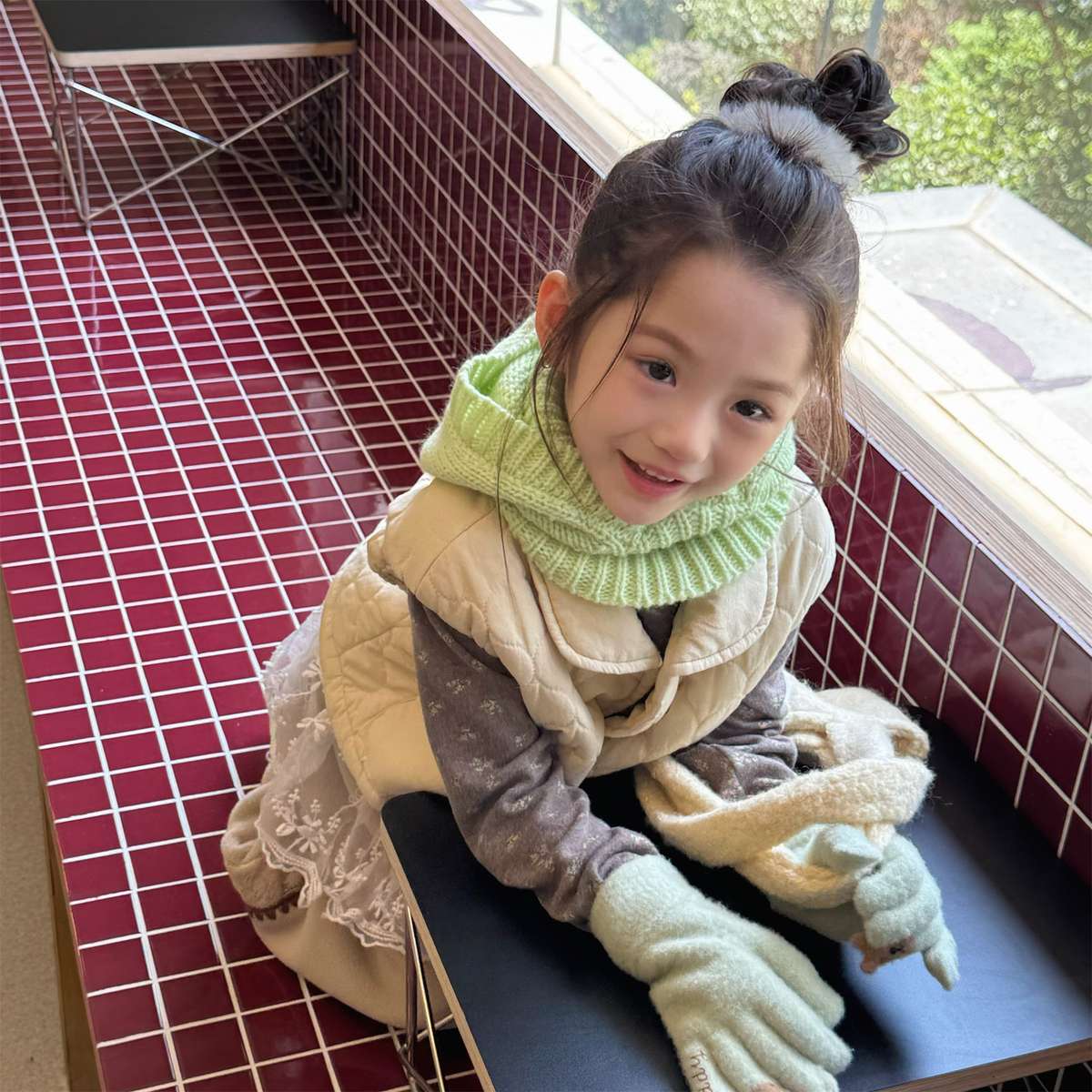 -キルティングベスト ノースリーブ 中綿入り 花柄プリント【mh0011425】 - mamahalo shop - ベスト -  べビー服 - 子供服 - 男の子 - 女の子