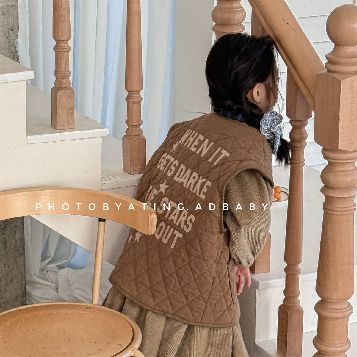 -キルティングベスト ノースリーブ 刺繍ロゴ 中綿入り アウター【mh0011411】 - mamahalo shop - ベスト -  べビー服 - 子供服 - 男の子 - 女の子