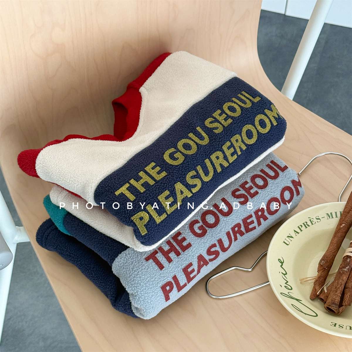 -長袖フリース ラグラン袖 プリントロゴ クルーネック トップス【mh0011426】 - mamahalo shop - 長袖Tシャツ -  べビー服 - 子供服 - 男の子 - 女の子