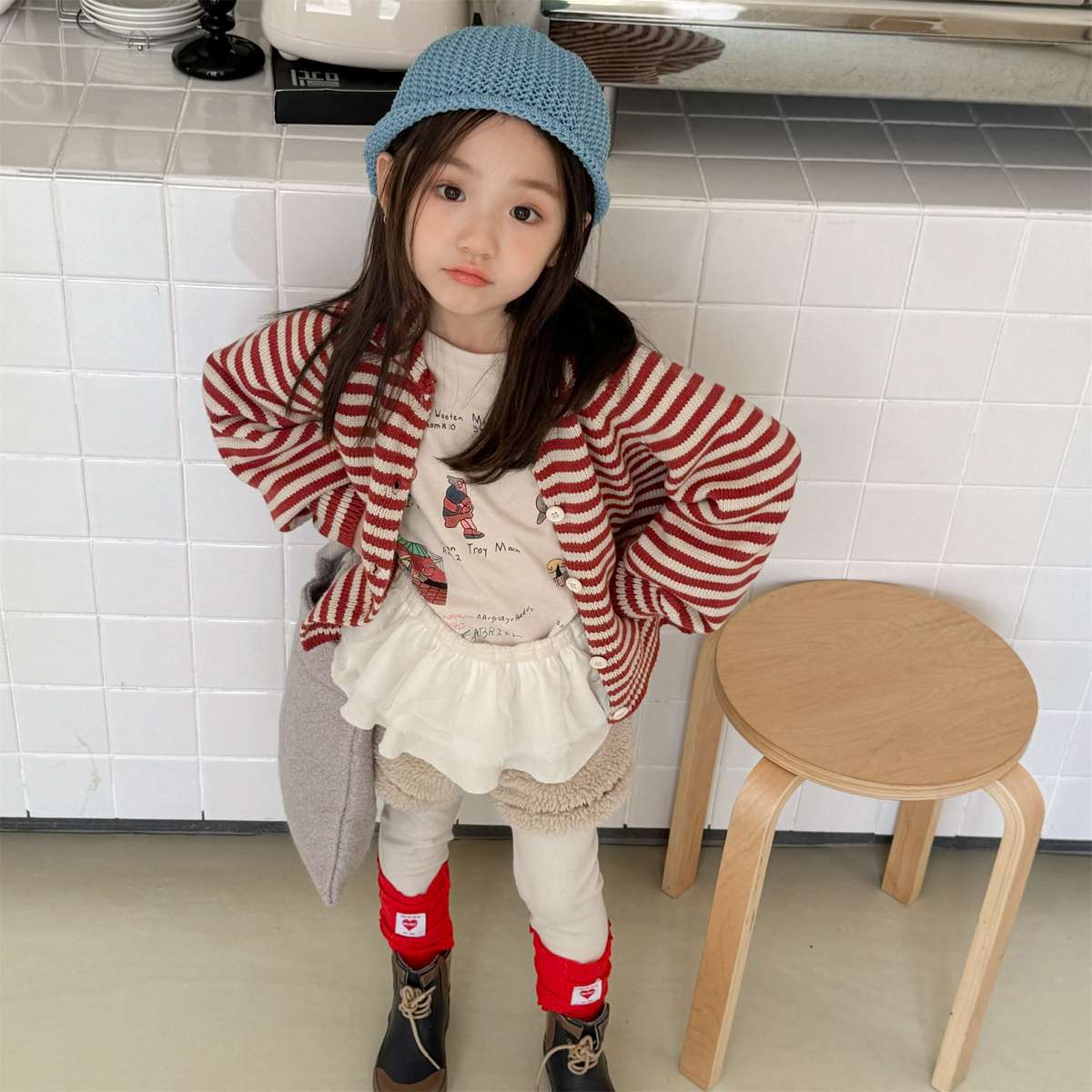 ボーダーニットカーディガン 襟付き 長袖 ボタン開閉 トップス【mh0011431】