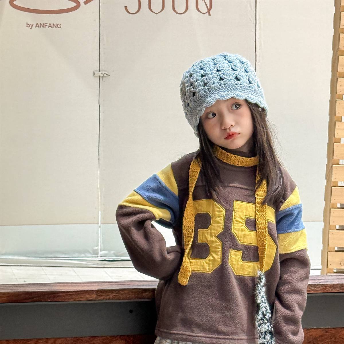 -長袖フリース プルオーバー ナンバーワッペン ハイネック スリーブデザイン【mh0011409】 - mamahalo shop - トレーナー・フーディ -  べビー服 - 子供服 - 男の子 - 女の子