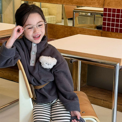 -フリースプルオーバー ハイネック スナップボタン もこもこワッペン【mh0011428】 - mamahalo shop - トレーナー・フーディ -  べビー服 - 子供服 - 男の子 - 女の子