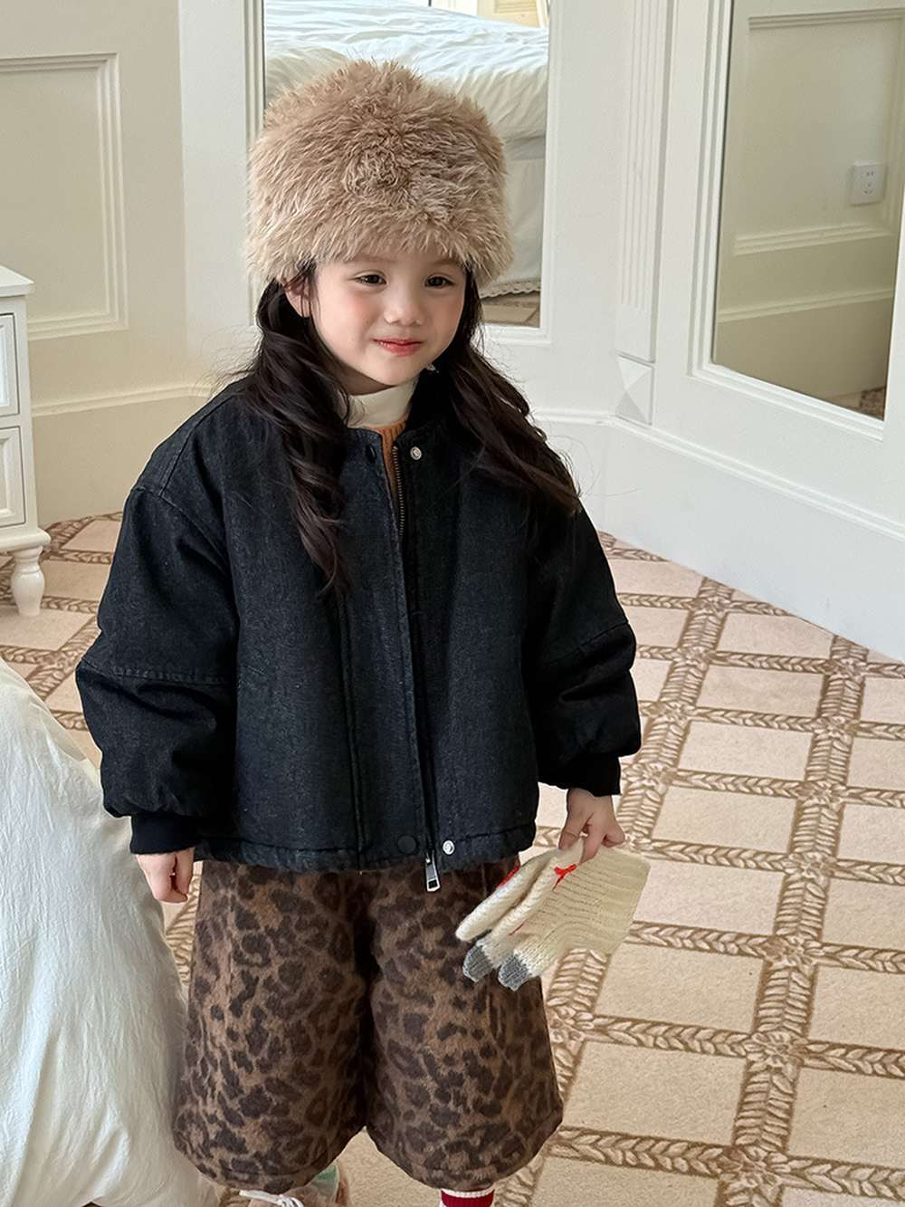 長袖デニムブルゾンジャケット | 中綿入り裏地付き | リブ袖 | 厚手冬アウター【mh0011469】