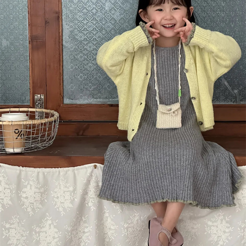 -ショート丈Vネックニットカーディガン【mh0011255】 - mamahalo shop - カーディガン・パーカー -  べビー服 - 子供服 - 男の子 - 女の子