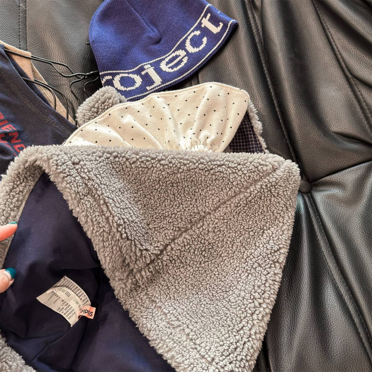 -シープボアジャンパースカート ノースリーブ ふわふわ素材 ワンピース【mh0011420】 - mamahalo shop - ノースリーブワンピース -  べビー服 - 子供服 - 男の子 - 女の子