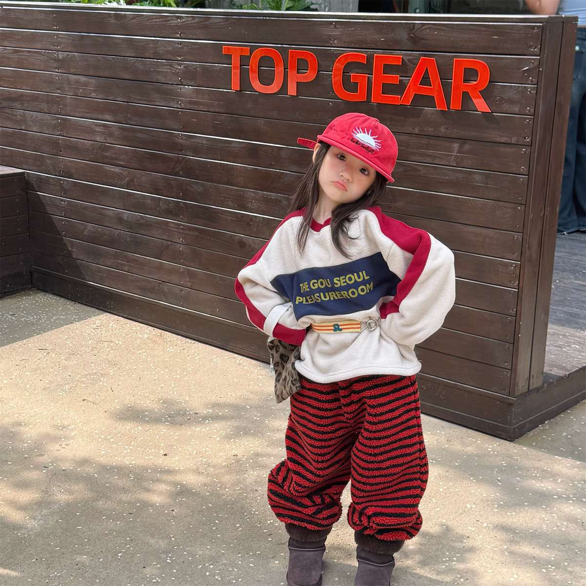 -長袖フリース ラグラン袖 プリントロゴ クルーネック トップス【mh0011426】 - mamahalo shop - 長袖Tシャツ -  べビー服 - 子供服 - 男の子 - 女の子