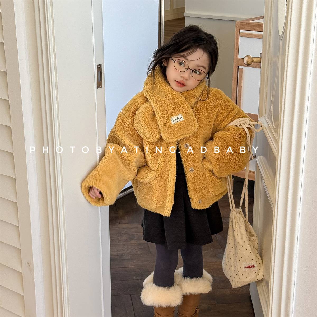 -シープボアジャケット 2点セット もこもこアウター ビッグポケット マフラーセット【mh0011408】 - mamahalo shop - ショートコート・ジャケット・ジャンパー -  べビー服 - 子供服 - 男の子 - 女の子