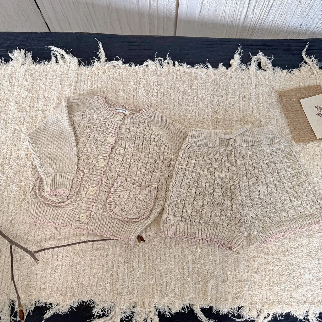 -ケーブルニットカーディガン+ショートパンツ 2点セット【mh0011169】 - mamahalo shop - 長袖セットアップ -  べビー服 - 子供服 - 男の子 - 女の子