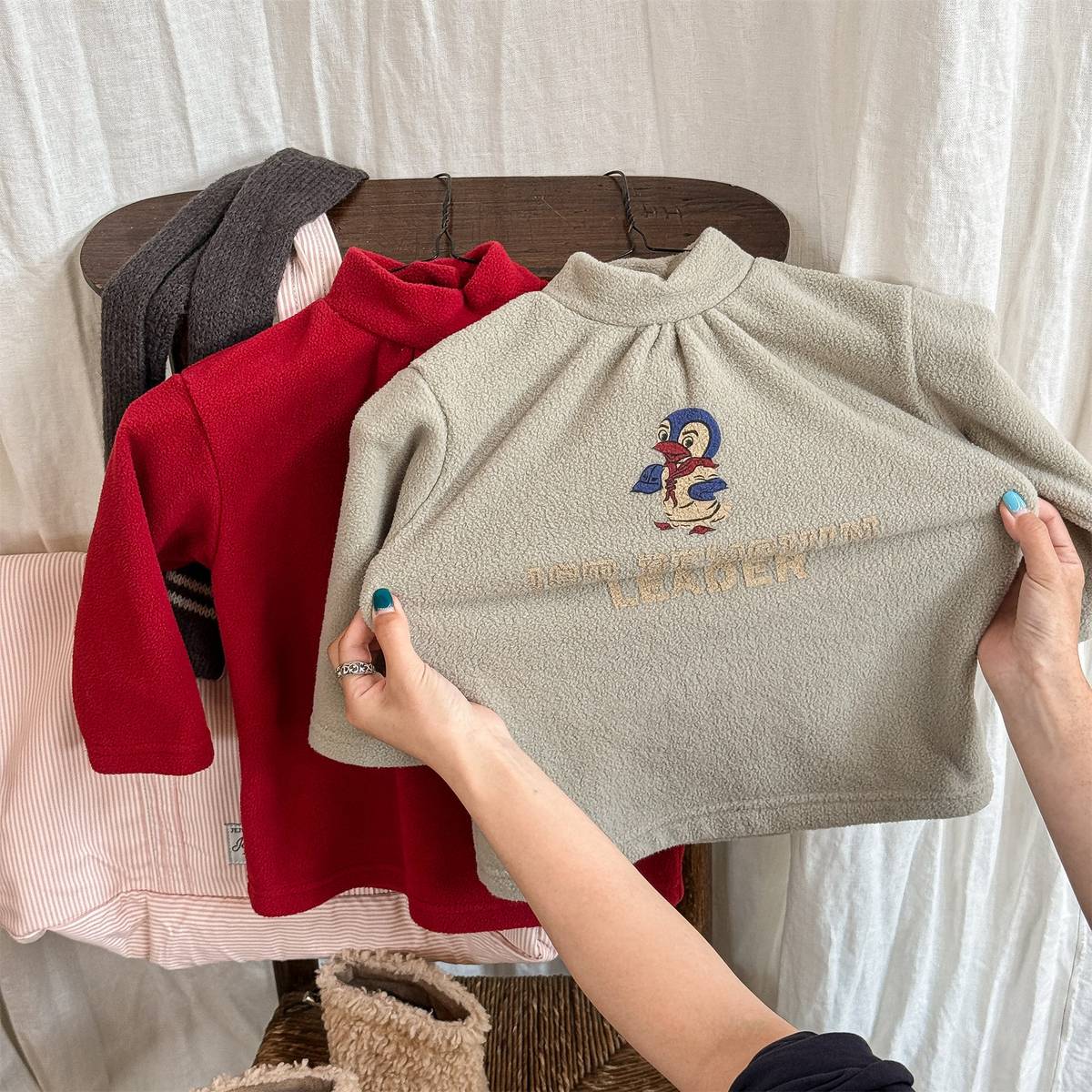 -長袖Tシャツ フリース素材 ハイネック ペンギン刺繍 プルオーバー【mh0011407】 - mamahalo shop - 長袖Tシャツ -  べビー服 - 子供服 - 男の子 - 女の子