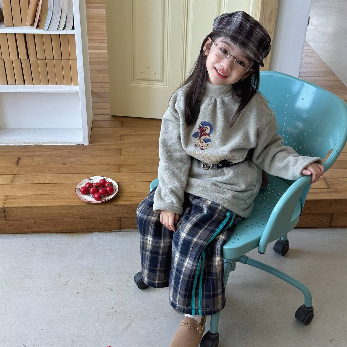 -長袖Tシャツ フリース素材 ハイネック ペンギン刺繍 プルオーバー【mh0011407】 - mamahalo shop - 長袖Tシャツ -  べビー服 - 子供服 - 男の子 - 女の子