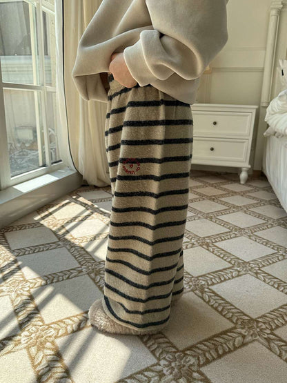 ロングボアパンツ もこもこ ボーダー スウェットパンツ【mh0011465】