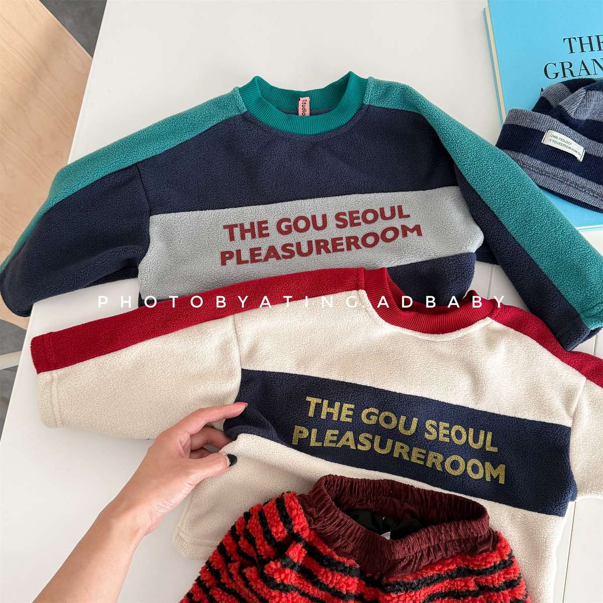 -長袖フリース ラグラン袖 プリントロゴ クルーネック トップス【mh0011426】 - mamahalo shop - 長袖Tシャツ -  べビー服 - 子供服 - 男の子 - 女の子