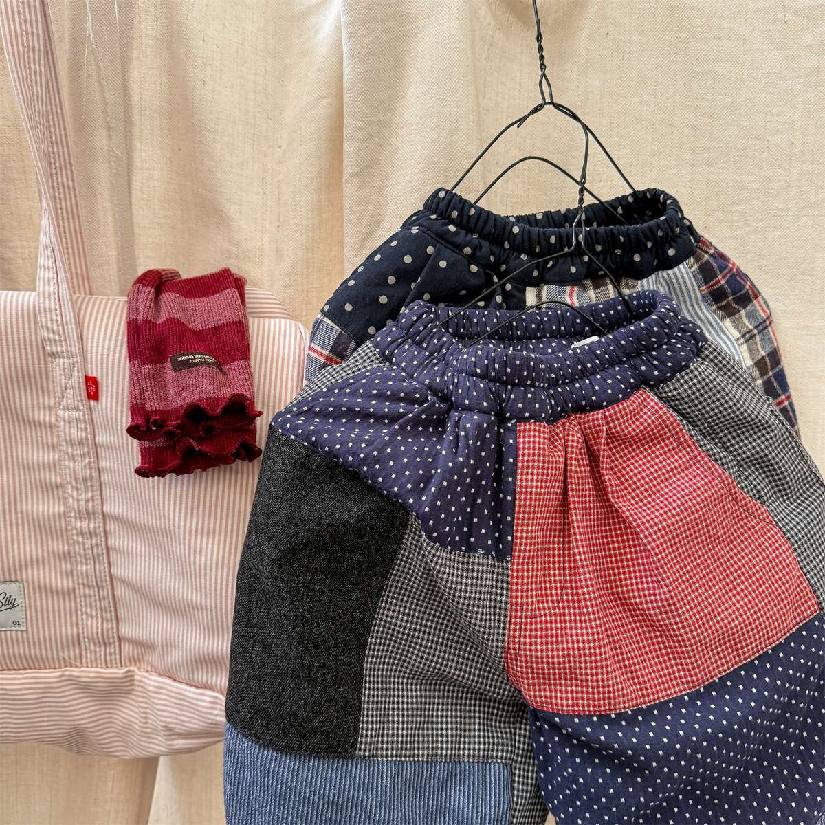 -パッチワークロングパンツ デニム調 キルティング 中綿入り【mh0011424】 - mamahalo shop - ロングパンツ・スウェットパンツ -  べビー服 - 子供服 - 男の子 - 女の子