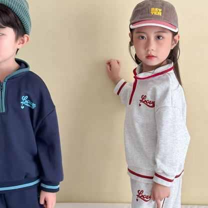 -LOVE刺繍ハーフジップスウェットセットアップ 2点セット【mh0011251】 - mamahalo shop - 長袖セットアップ -  べビー服 - 子供服 - 男の子 - 女の子