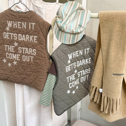 -キルティングベスト ノースリーブ 刺繍ロゴ 中綿入り アウター【mh0011411】 - mamahalo shop - ベスト -  べビー服 - 子供服 - 男の子 - 女の子