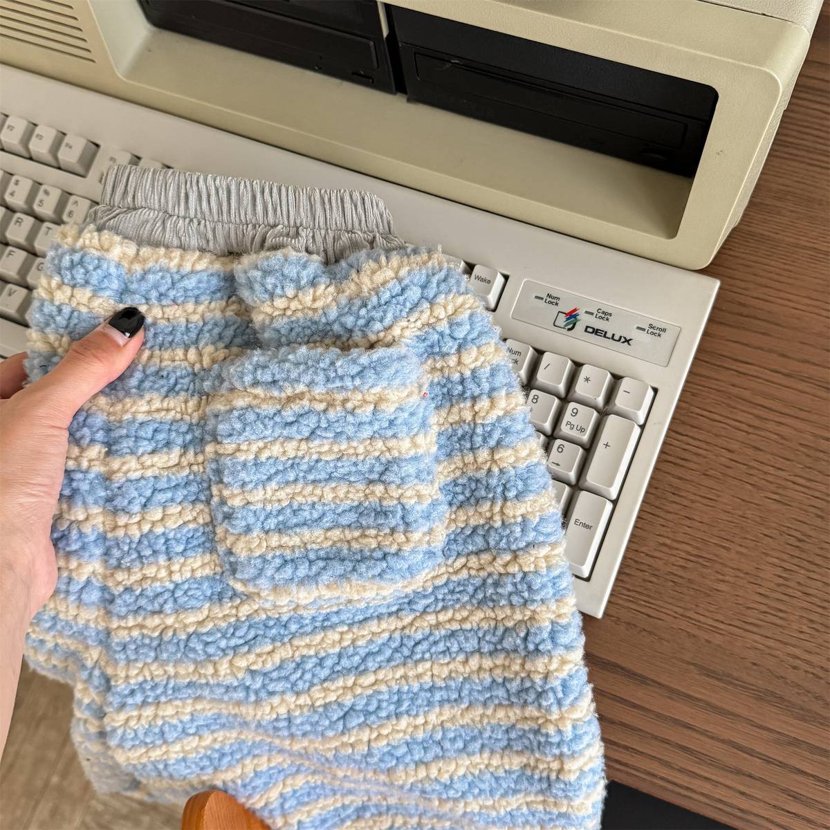 -ロングパンツ シープボア ボーダー柄 もこもこボア 長ズボン【mh0011400】 - mamahalo shop - ロングパンツ・スウェットパンツ -  べビー服 - 子供服 - 男の子 - 女の子