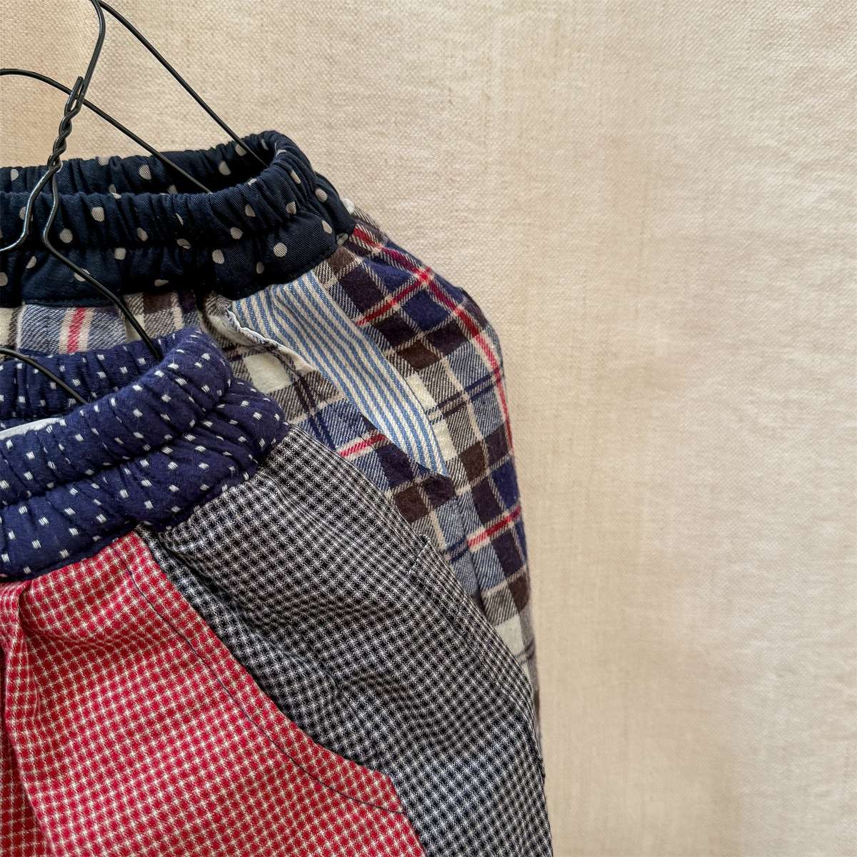 -パッチワークロングパンツ デニム調 キルティング 中綿入り【mh0011424】 - mamahalo shop - ロングパンツ・スウェットパンツ -  べビー服 - 子供服 - 男の子 - 女の子