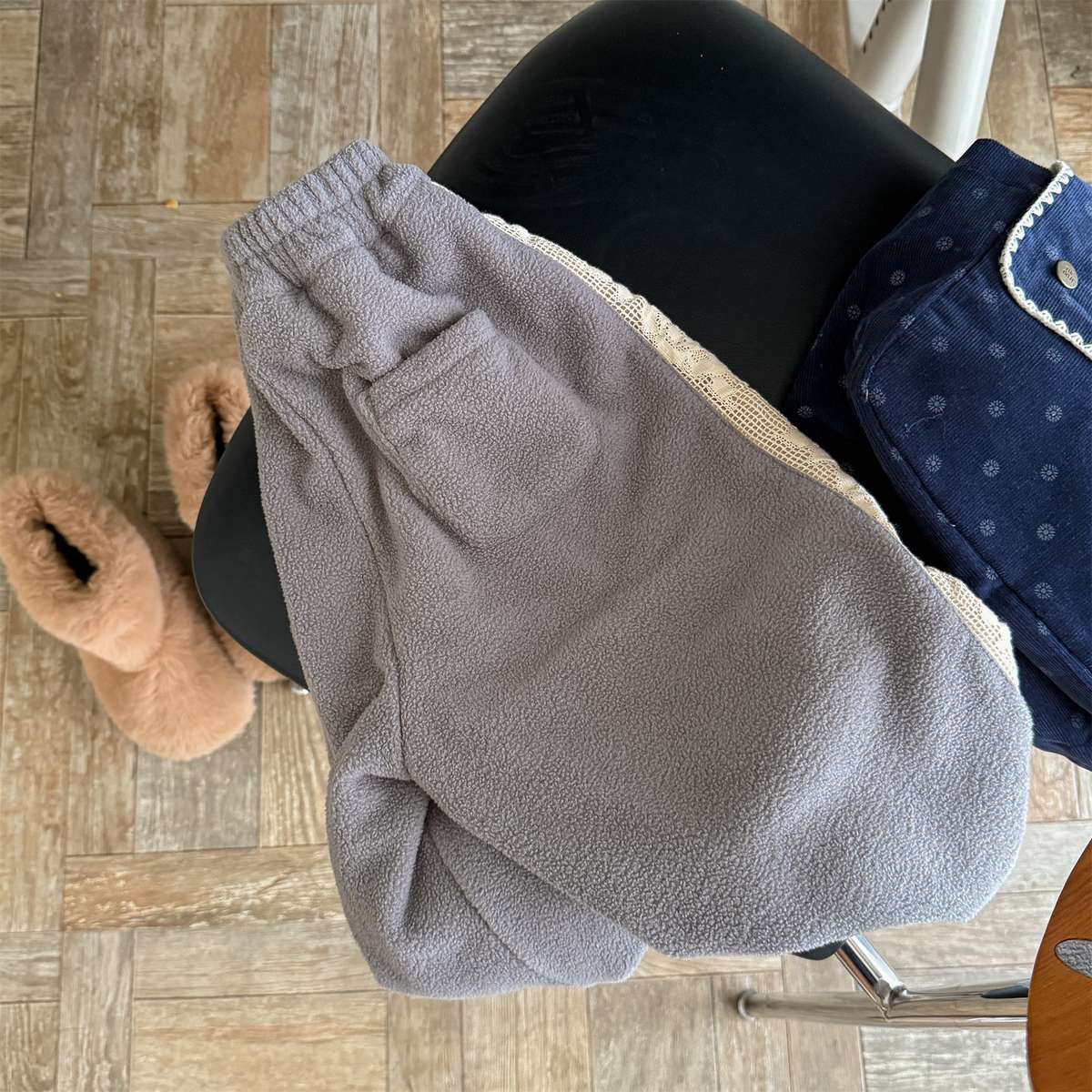 -フリーススウェットパンツ サイドレースデザイン あったか長ズボン【mh0011427】 - mamahalo shop - ロングパンツ・スウェットパンツ -  べビー服 - 子供服 - 男の子 - 女の子