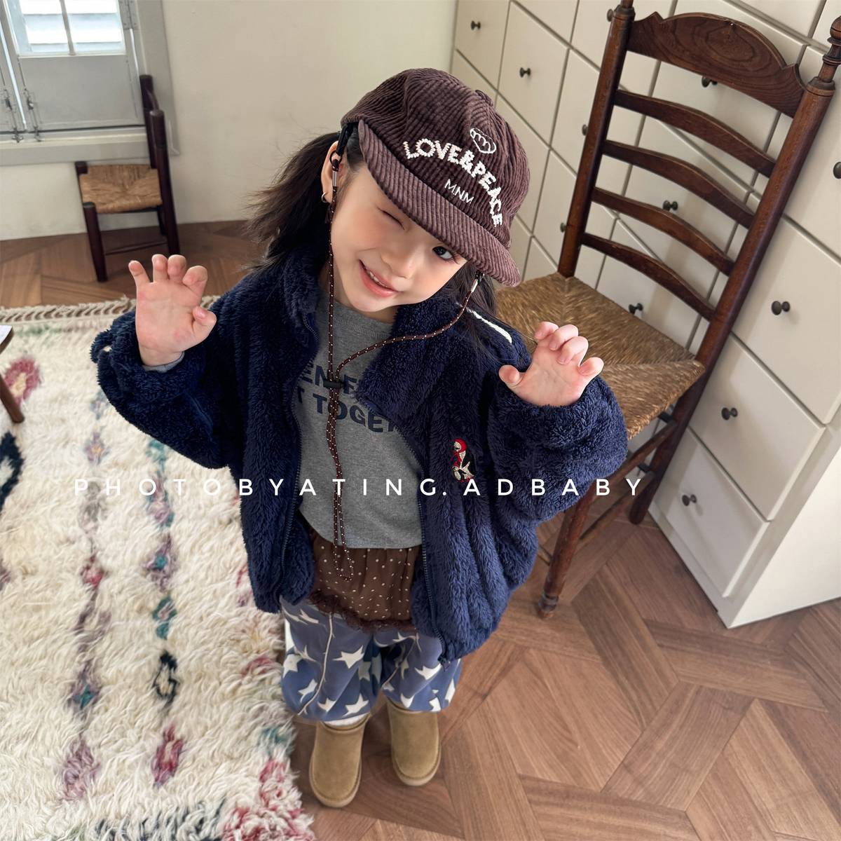 -ボアジャケット アウター ジップアップ 腕ライン 刺繍入り もこもこ素材【mh0011398】 - mamahalo shop - ショートコート・ジャケット・ジャンパー -  べビー服 - 子供服 - 男の子 - 女の子