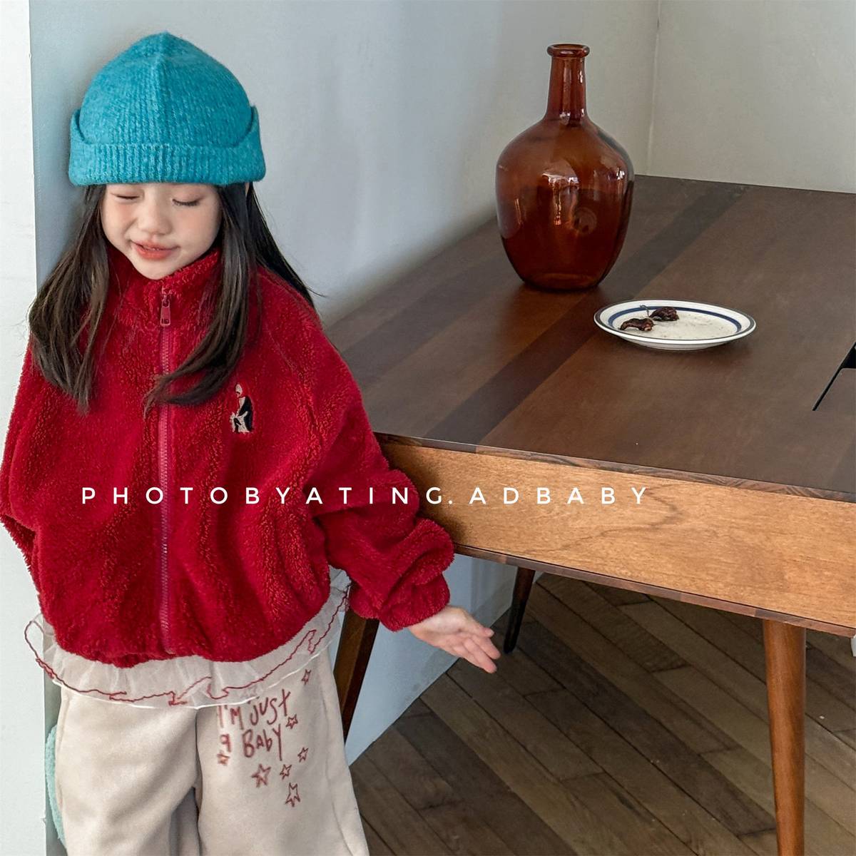 -ボアジャケット アウター ジップアップ 腕ライン 刺繍入り もこもこ素材【mh0011398】 - mamahalo shop - ショートコート・ジャケット・ジャンパー -  べビー服 - 子供服 - 男の子 - 女の子