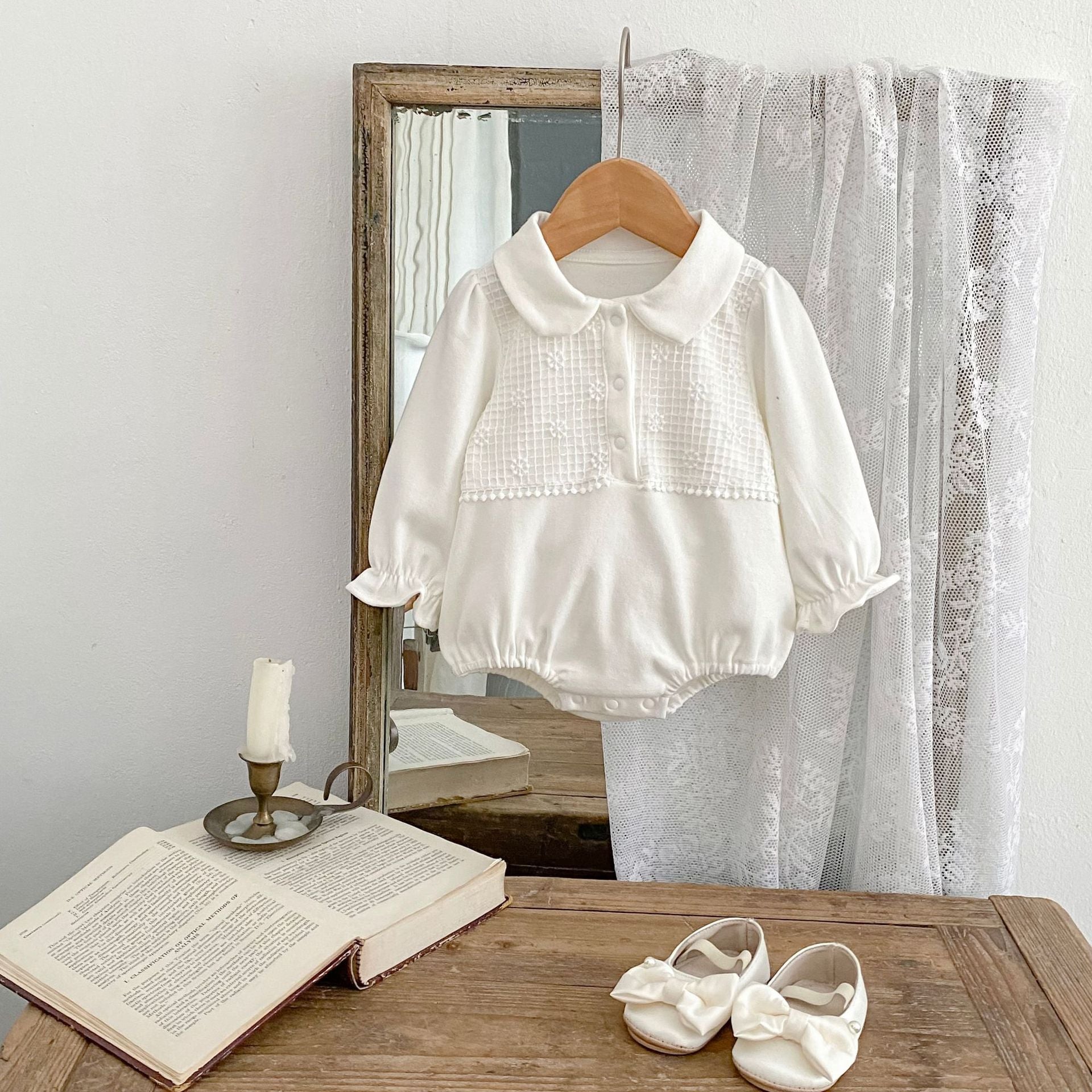 -刺繍切り替え襟付き長袖ロンパース【mh0010851】 - mamahalo shop - 長袖ロンパース -  べビー服 - 子供服 - 男の子 - 女の子